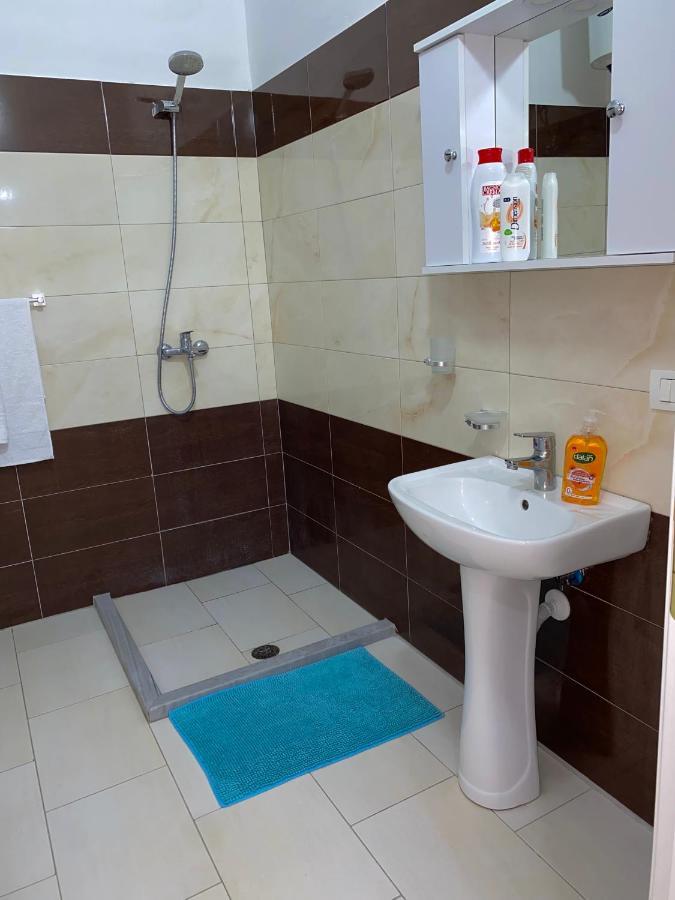Aesthetic Durres Apartament Екстериор снимка